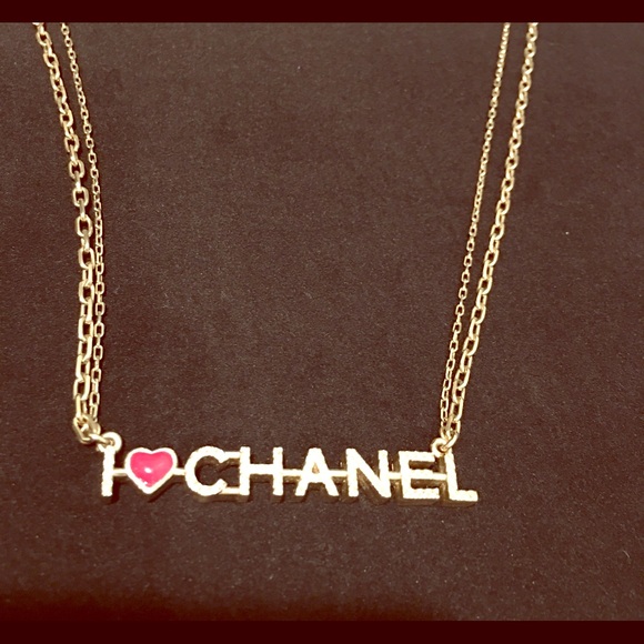 CHANEL Jewelry - ❌SOLD❌ BNIB Authentic Classic CHANEL gold necklace